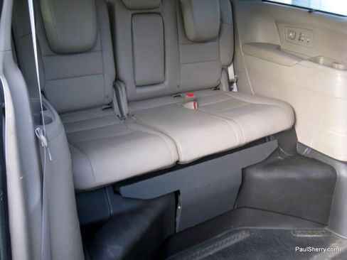 Used 2014 Honda Odyssey Touring Elite image 8