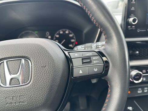 Used 2025 Honda CR-V Sport Touring image 44
