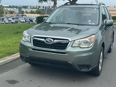 Used 2014 Subaru Forester 2.5i Premium w/ Protection Package #1 AWD/4WD image 4