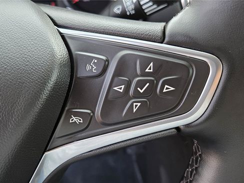 Used 2023 Chevrolet Equinox LT FWD image 21