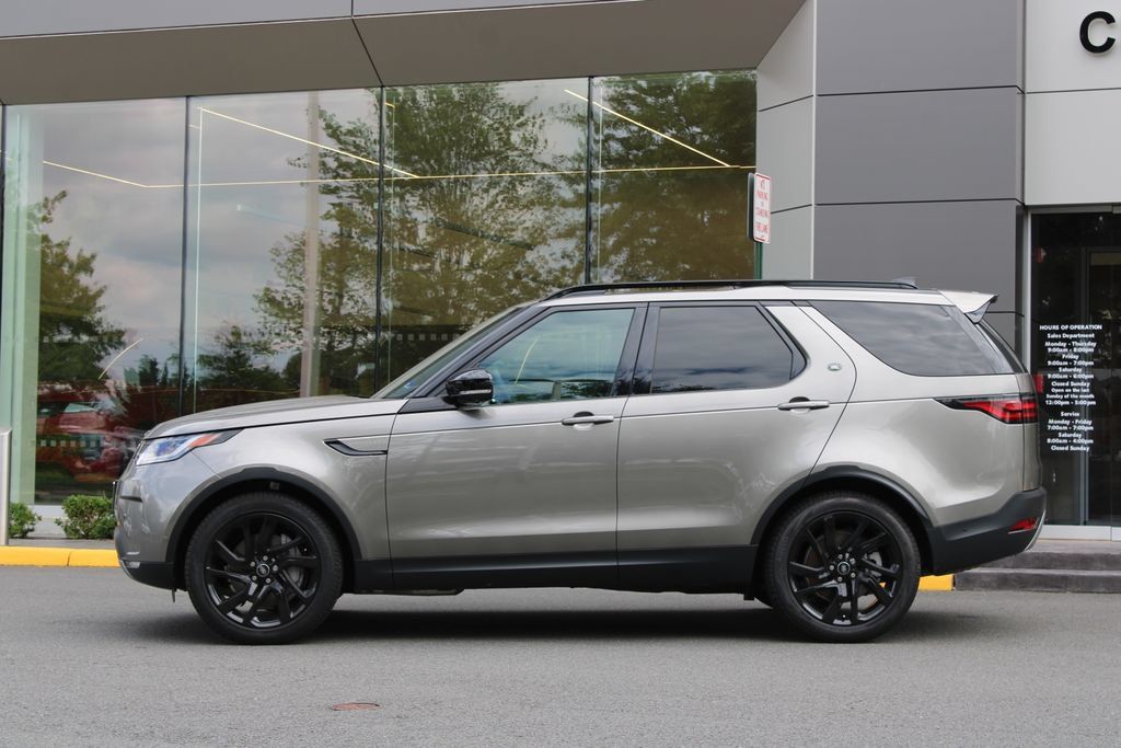 Certified 2025 Land Rover Discovery S AWD/4WD image 6