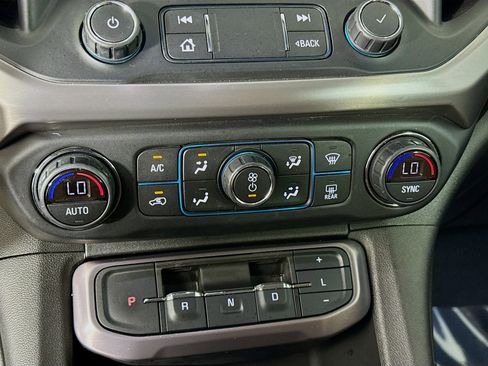 Used 2020 GMC Acadia AT4 w/ Driver Alert Package II image 18