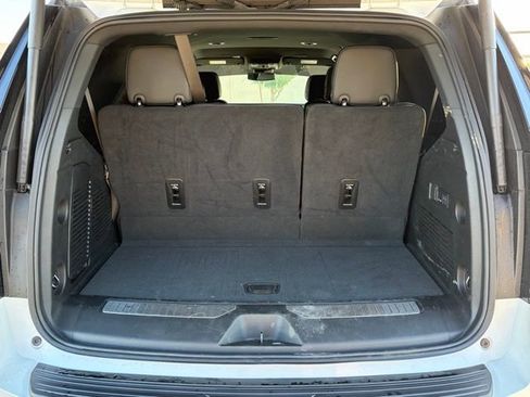 Used 2025 Chevrolet Tahoe Premier image 14
