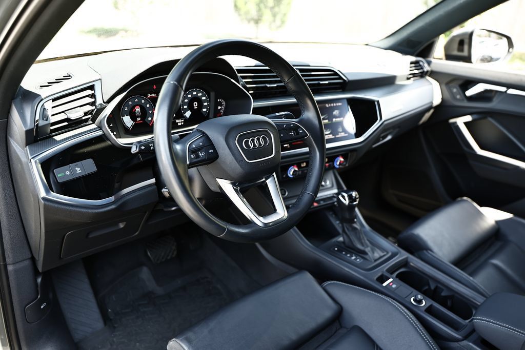 Certified 2023 Audi Q3 2.0T Premium w/ Black Optic Sport Package AWD/4WD image 20