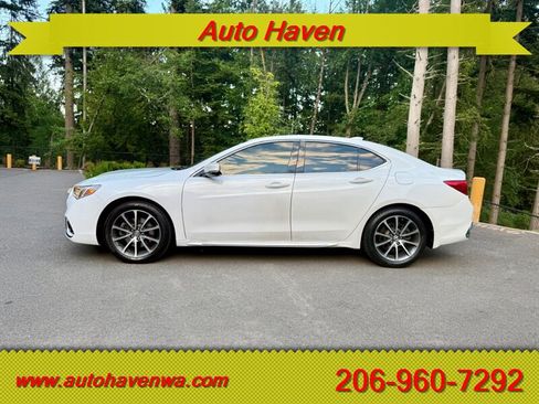 Used 2018 Acura TLX V6 SH-AWD w/ Technology Pkg image 4