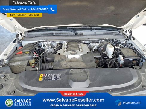 Used 2017 Cadillac Escalade ESV Platinum AWD/4WD image 16