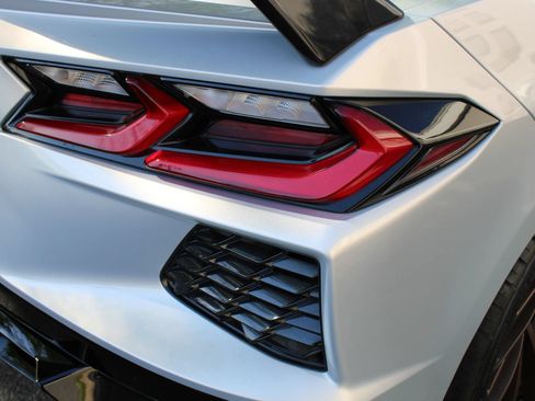 Used 2022 Chevrolet Corvette Stingray Preferred Cpe w/ 2LT RWD image 21