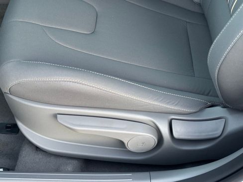 New 2026 Hyundai Elantra Sport FWD image 13