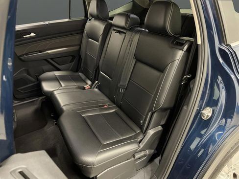 Used 2021 Volkswagen Atlas SE image 28