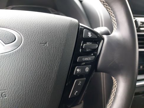 Used 2024 INFINITI QX80 Premium Select w/ Cargo Package image 22