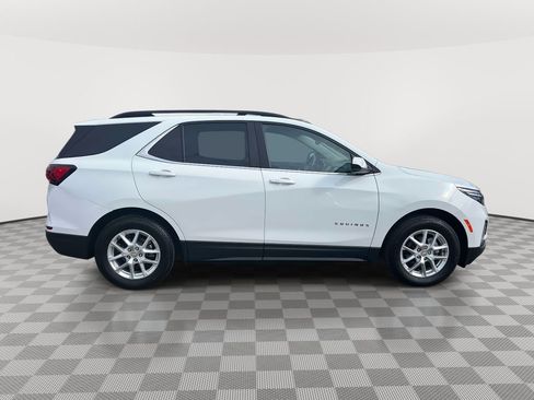 Used 2023 Chevrolet Equinox LT AWD/4WD image 4