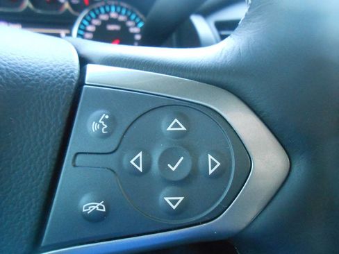 Used 2016 Chevrolet Tahoe LTZ AWD/4WD image 19