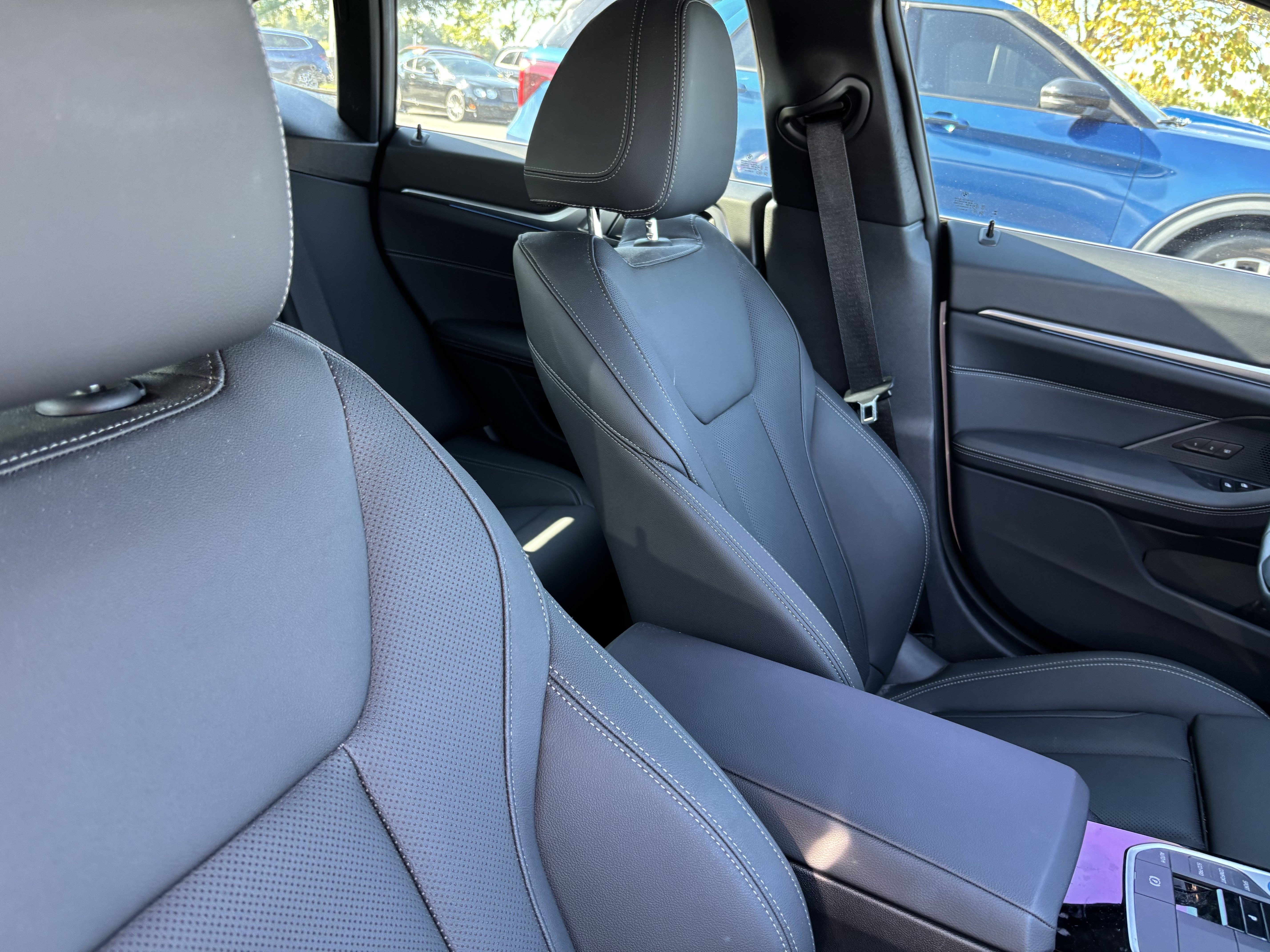 Certified 2024 BMW i4 eDrive35 w/ Convenience Package RWD image 35