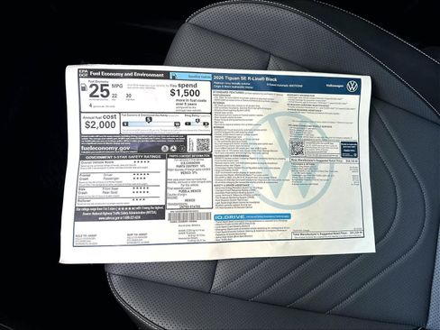 New 2026 Volkswagen Tiguan SE R-Line AWD/4WD image 13