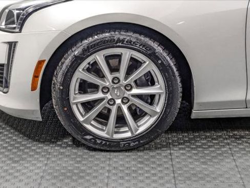 Used 2019 Cadillac CTS RWD image 35