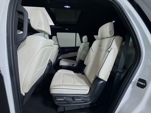 Used 2022 Cadillac Escalade Sport w/ Touring Package RWD image 24