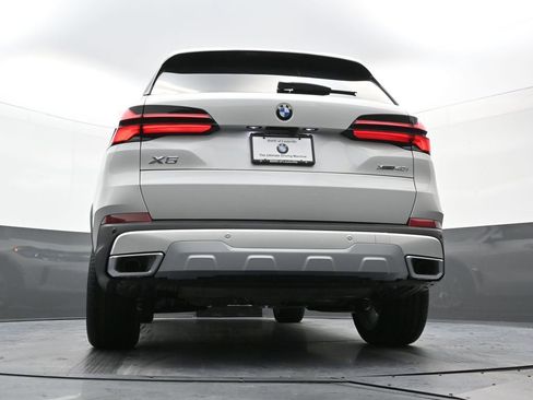 New 2026 BMW X5 xDrive40i AWD/4WD image 28