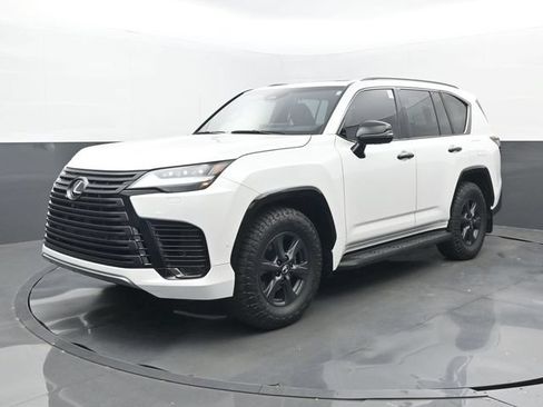 Used 2025 Lexus LX 700h Overtrail AWD/4WD image 24