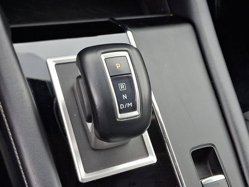 Used 2023 Mitsubishi Outlander SE image 14