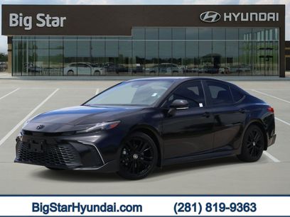 Used 2025 Toyota Camry SE w/ Convenience Package
