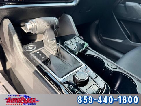 Used 2025 Kia Sportage X-Line w/ Premium Package AWD/4WD image 33