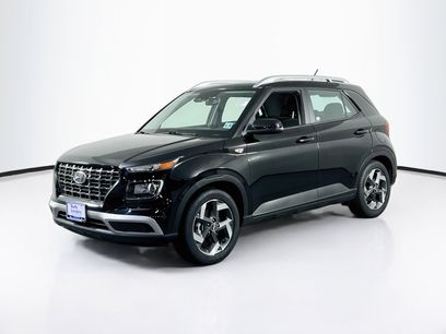 Used 2023 Hyundai Venue SEL w/ Cargo Package