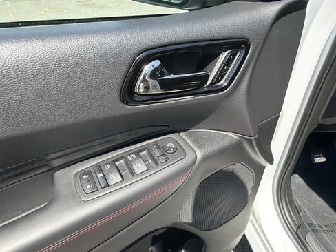 Used 2025 Dodge Durango R/T AWD/4WD image 19