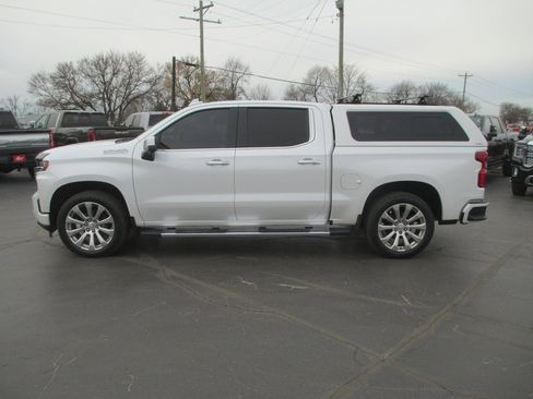 Used 2019 Chevrolet Silverado 1500 High Country image 10