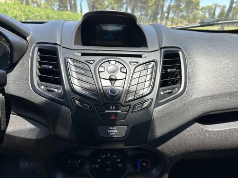 Used 2017 Ford Fiesta S image 12