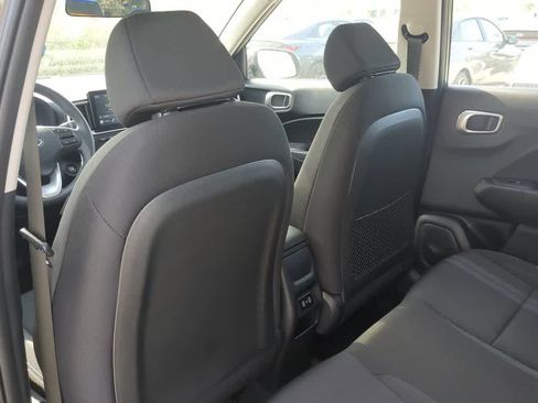 New 2026 Hyundai Venue SEL FWD image 19