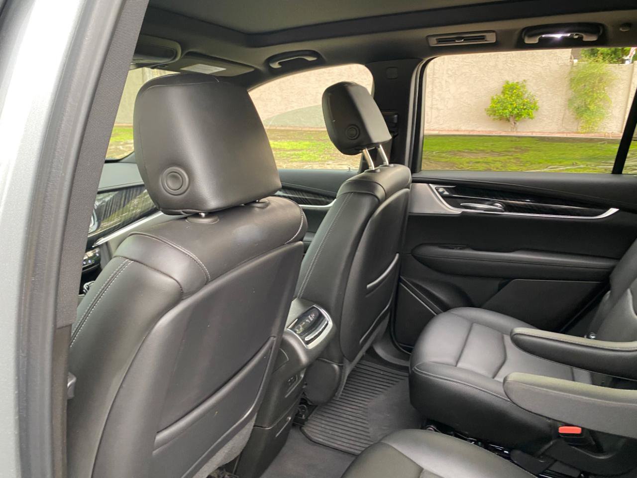 Used 2024 Cadillac XT6 Premium Luxury AWD/4WD image 44