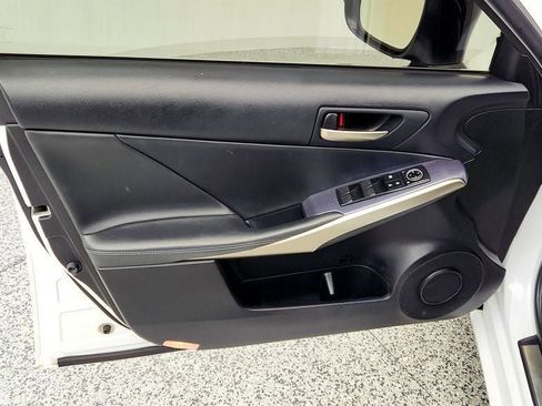 Used 2020 Lexus IS 300 F Sport image 11