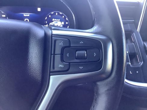 Used 2022 Chevrolet Tahoe Z71 w/ Luxury Package image 11