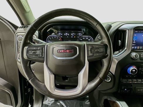 Used 2020 GMC Sierra 1500 SLT RWD image 11