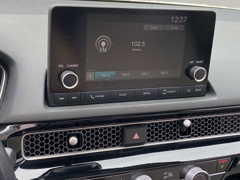 Certified 2023 Honda Civic EX-L image 18