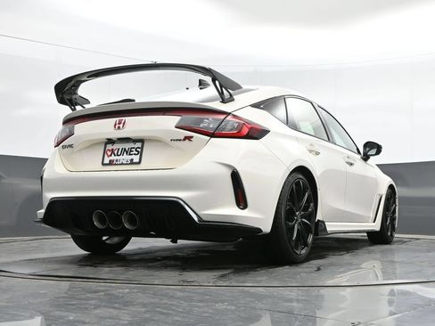 Used 2023 Honda Civic Type R image 42