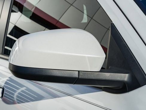 Used 2024 Toyota Tacoma TRD Sport image 17