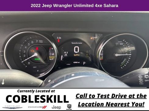Used 2022 Jeep Wrangler Unlimited Sahara AWD/4WD image 20