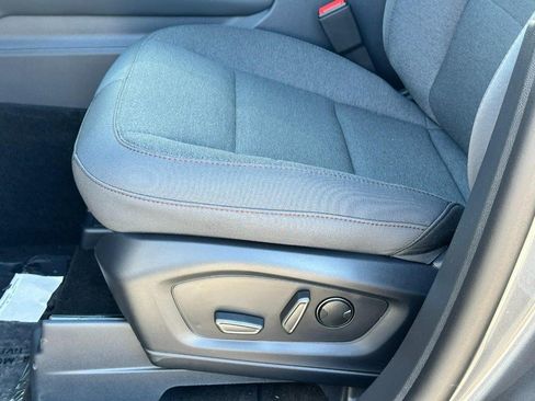 New 2026 Ford Explorer Active RWD image 10
