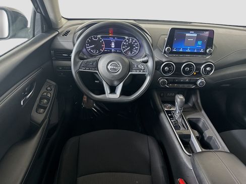 Used 2024 Nissan Sentra SV FWD image 17