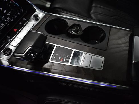 Used 2022 Audi A6 3.0T allroad Prestige w/ Prestige Package image 25