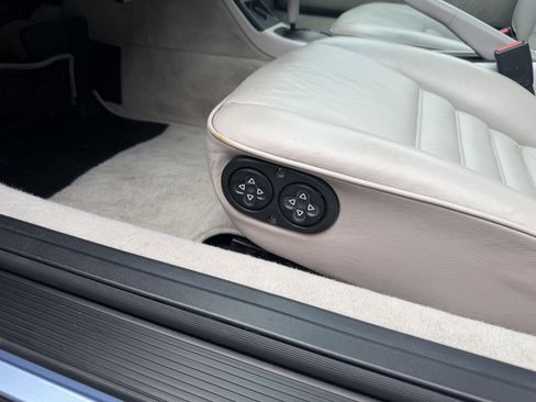 Used 1992 Porsche 911 Cabriolet image 17