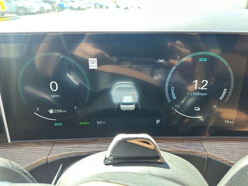 New 2026 Hyundai Santa Fe Limited AWD/4WD image 19