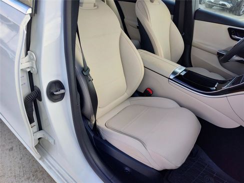 Certified 2024 Mercedes-Benz C 300 Sedan image 21