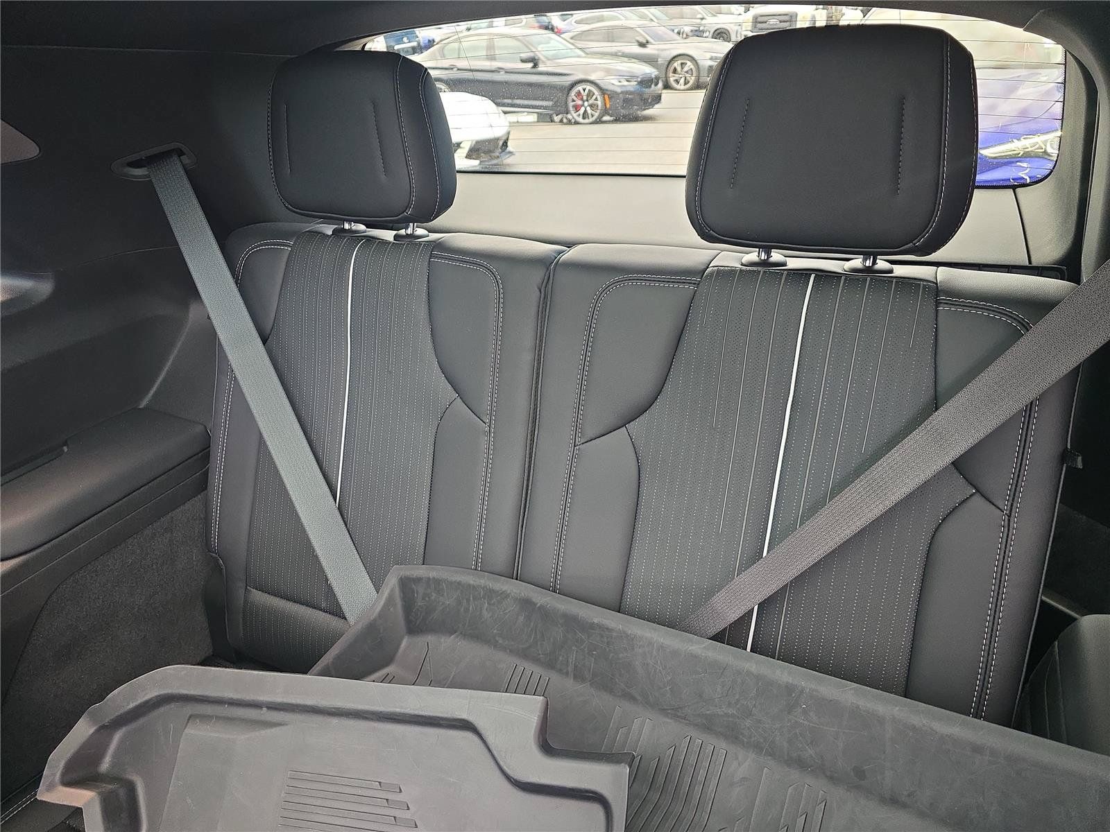 Used 2026 Cadillac Vistiq Sport w/ LPO, Floor Liner Package AWD/4WD image 12