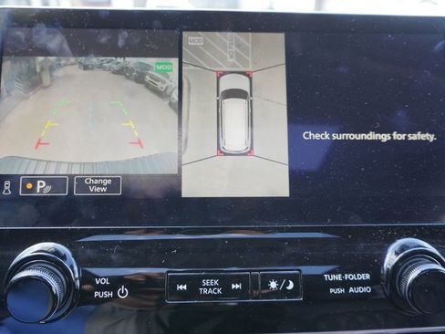 Used 2022 Nissan Armada Platinum w/ Captain's Chairs Package AWD/4WD image 10