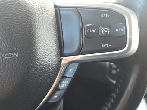 Used 2021 RAM 1500 Laramie AWD/4WD image 21
