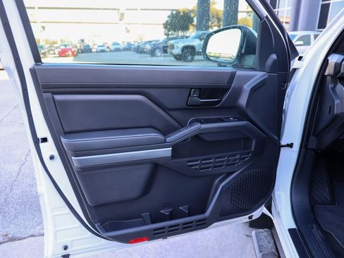 Used 2024 Toyota Tacoma SR5 image 32