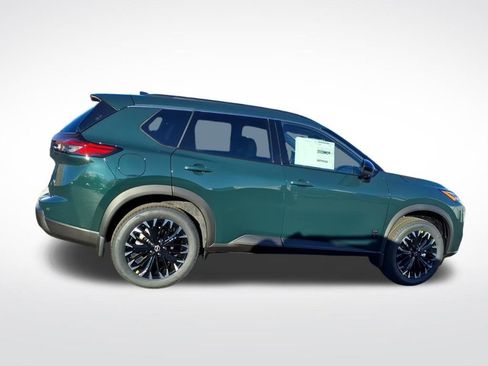 New 2026 Nissan Rogue SV image 8