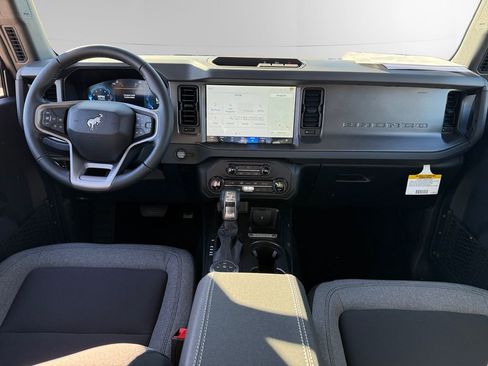 New 2025 Ford Bronco Big Bend image 11